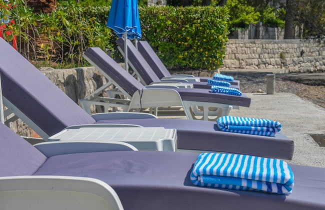 Apartments Miramar - Photo 55