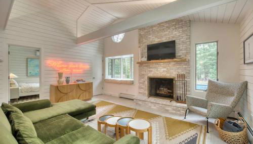 Springs Cottage by Rove Travel Home with Heated Pool - Foto 5