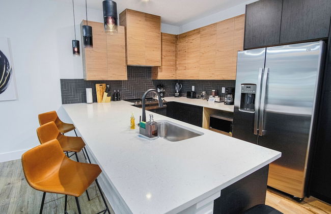 Amazing Indeed 3BR Only 5 Minutes From Downtown - Foto 9