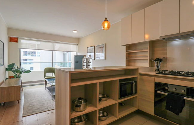 w Great 1BR With Balcony in Luxurious Building - Foto 23