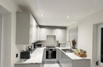 Entire House - Near Etihad stadium and Central Manchester - Foto 16
