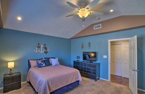 Group Getaway with Pool and Putting Green in Glendale - Foto 21