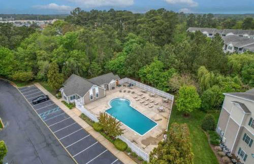 Spacious Private 2BR-2BA I Pool I Garage I Central - Foto 19