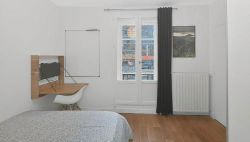 Spacious one-bedroom apartment just 1 minute walk from Montparnasse train - Foto 4