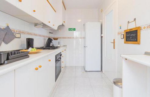 Pet Friendly Apartment In Torrevieja - Foto 17