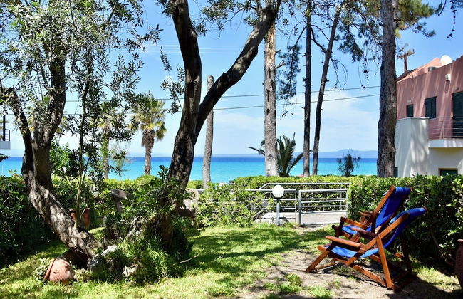 Stay at Beachfront Villa Lilia in Pefkohori, Halkidiki for a Dreamy Vacation - Foto 21