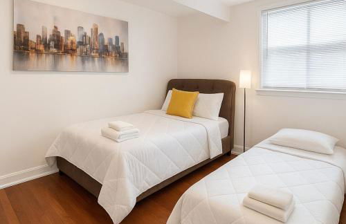 Fast transit to Manhattan with Parking on premises - Foto 18