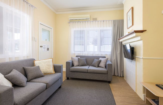 Albany Holiday Units - Photo 5