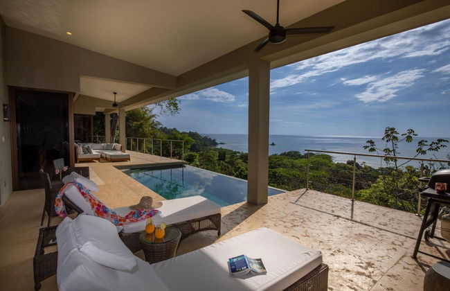 Luxe 4 Bdrm Villa w Epic Oceanview Infinity Pool - Foto 75