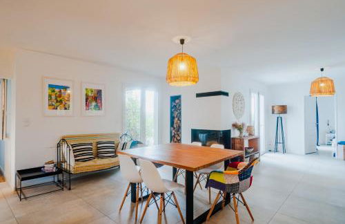 "LA VILLA DES HAUTES MERS" Villa 4 étoiles, 10 personnes, piscine privée chauffée, parc arboré, proche plage et marais - Foto 6