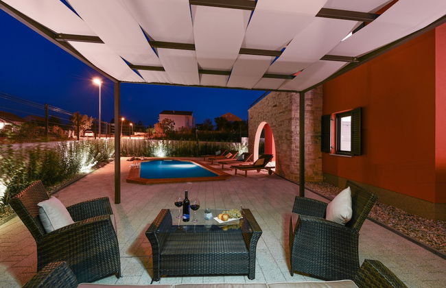 Villa Iris - Photo 24