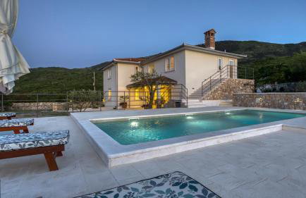 Luxury Villa Emily sea view by Villas Guide - Foto 2