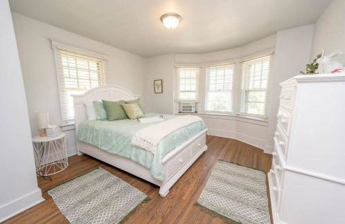 Downtown Retreat, Hot Tub, Firepit, Grill - Foto 11