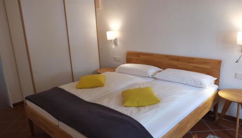 60qm Wohnung Naabtal im historischen Pfarrhaus Pielenhofen - Foto 5