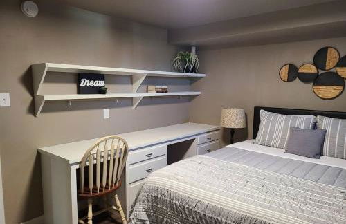 No Cleaning Fee BYU Creamery WD 65 TV King - Foto 24