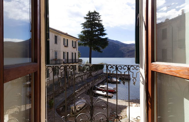 Mamma Ciccia Holiday Home - Lake Front Apartment - Foto 37