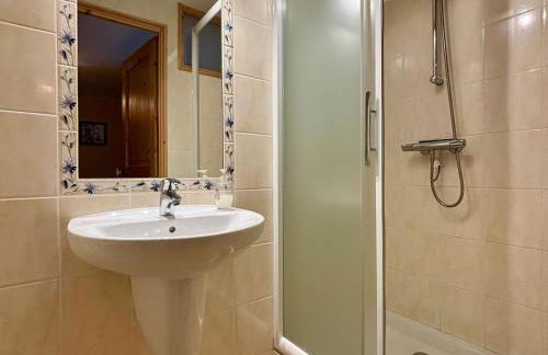 Gîte familial restauré avec jardin clos, équipements bébé, animaux acceptés, proche St-Julien-Chapteuil - FR-1-582-296 - Foto 23