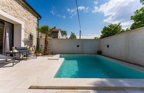 Stone House with pool Poeta - Foto 7