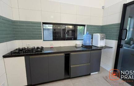 Casa ampla com piscina espaçosa para temporada em Itapoá SC - Photo 18