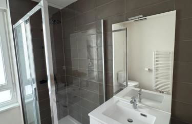 Cozy apartment with balcony and secure parking - Foto 6