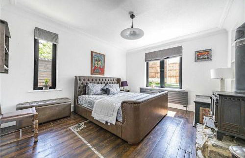 The Ridge London - Luxury Designer Villa with hot tub and sauna, Bexley borough of London - Foto 44