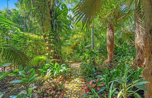 Flamingo Casita - Wander through a Garden Hideaway with Shared Pool - Foto 29