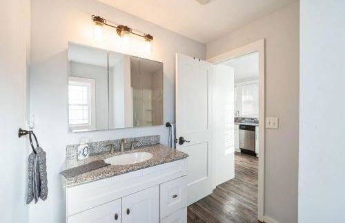 Cozy 3-BR Retreat, Four Blocks to Beach & Boardwalk home - Foto 20