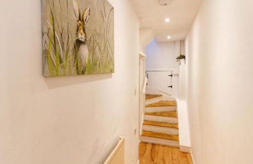 The Shoe Box cottage with allocated parking - Foto 2