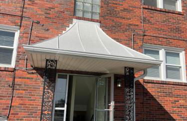 Cathedral 7-New & Modern near UNMC - Foto 5