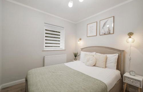 Milton Keynes 3BR, Stylish Home, Sleeps 5, Families Stays, Parking , Fast WiFi - Foto 30