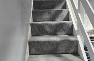 Manchester - House - Sleeps 6 - Parking - Garden - Foto 2