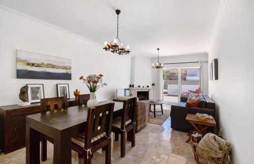 V2 a 400 m da Praia da Falésia - Foto 6