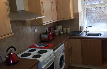 Gardener's Cottage Carmarthenshire Sleeps 5 - Foto 12