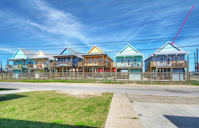 Waterfront Shared Pool w/ Bay Views, Boat Dock Oscar's Lodge by Avantstay - Foto 39