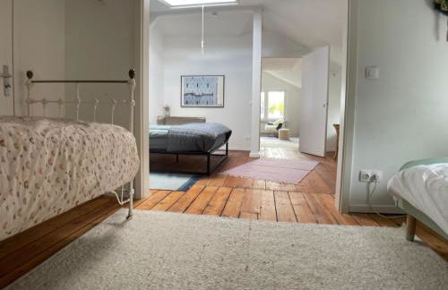 Helle Dachgeschosswohnung mit großer Südterrasse - Foto 23