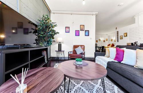Trendy and Eccentric Flat in Hackney - Foto 24