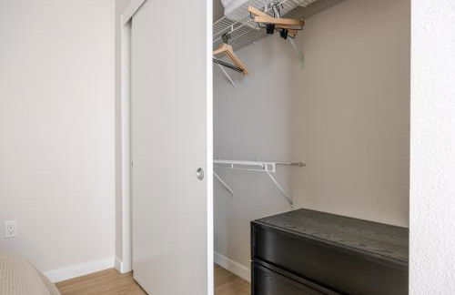 Blueground Downtown elevator nr parks LAX-1248 - Foto 9