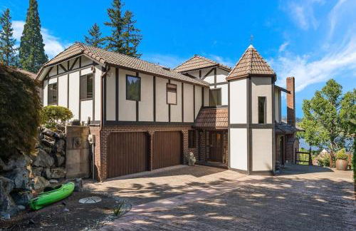 European White Castle on Lake Desire Private Dock - Foto 55