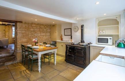 Mouse Manor - Photo 4