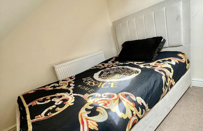 2-bed Apartment - Sleeps 4 - Street Parking - Wifi - Foto 7