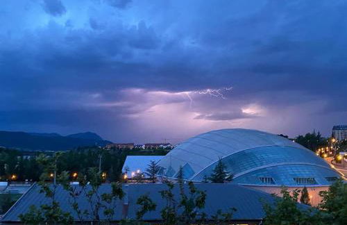 Súper exterior, vistas, amplio y muy agradable! - Foto 39