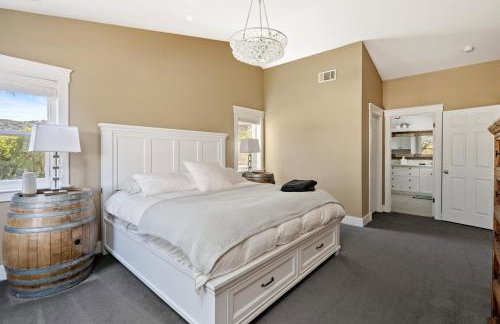 Paso Wine Country Farmhouse with Pool, Spa, Game Room - Foto 13