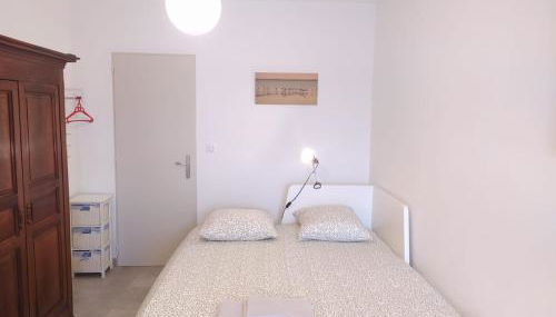 KO T2 avec grand balcon filant, Wifi, Clim à 4 min Remparts - Foto 5