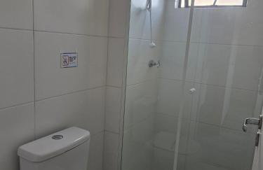 Apto novo com Ar Condicionado bem localizado - Foto 6