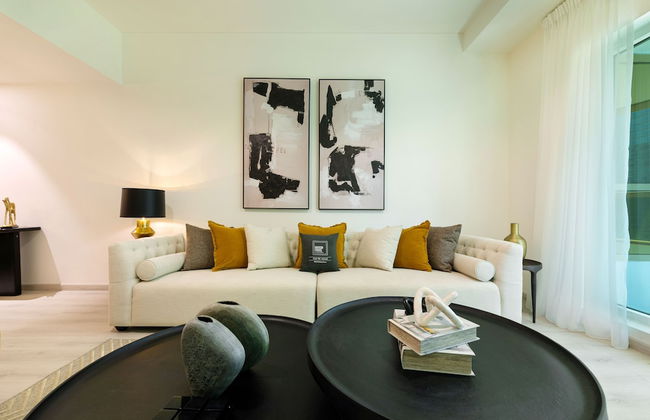 Maison Privee - Millennium Executive Tower - Photo 61