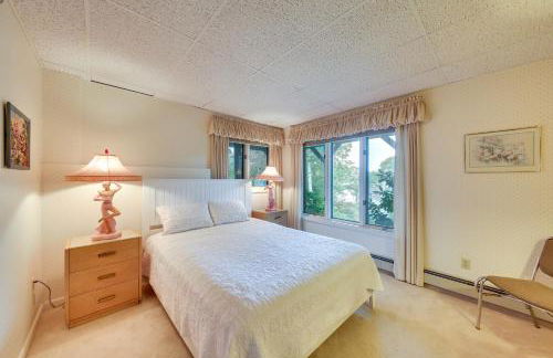 Charming Retreat with Deck about 4 Mi From Casco Bay! - Foto 16