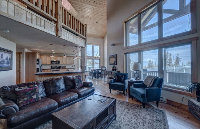 Blackmoon Chalet at Terry Peak - Photo 19