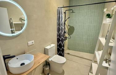 Glamour Suite 2 next to the city center - Photo 8