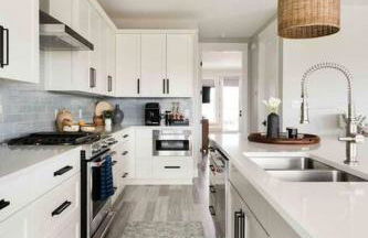 Luxury Lake LBJ Waterfront Home with Hot Tub and Boat Slip - Foto 43