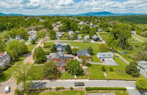 The Long Run - 2 CA King Sized Beds+ - Sleeps 8-10 - Photo 6